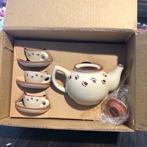 Boyd’s bears Caitlin’s mini tea set